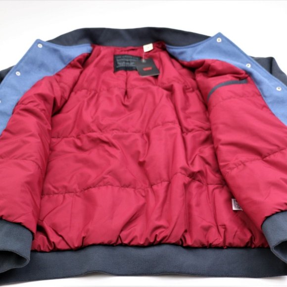 New Levi's Varsity Bomber Jacket Men's Size XL - Picture 7 of 16